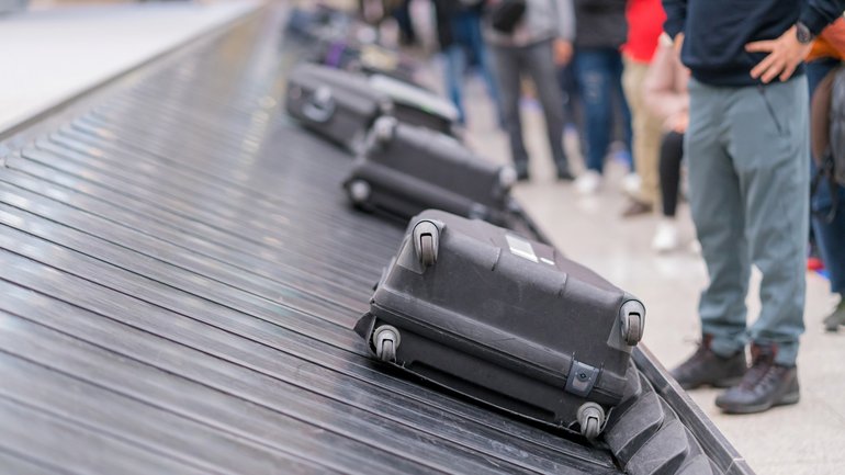 The Australian Government and the US Government have issued global travel warnings. 